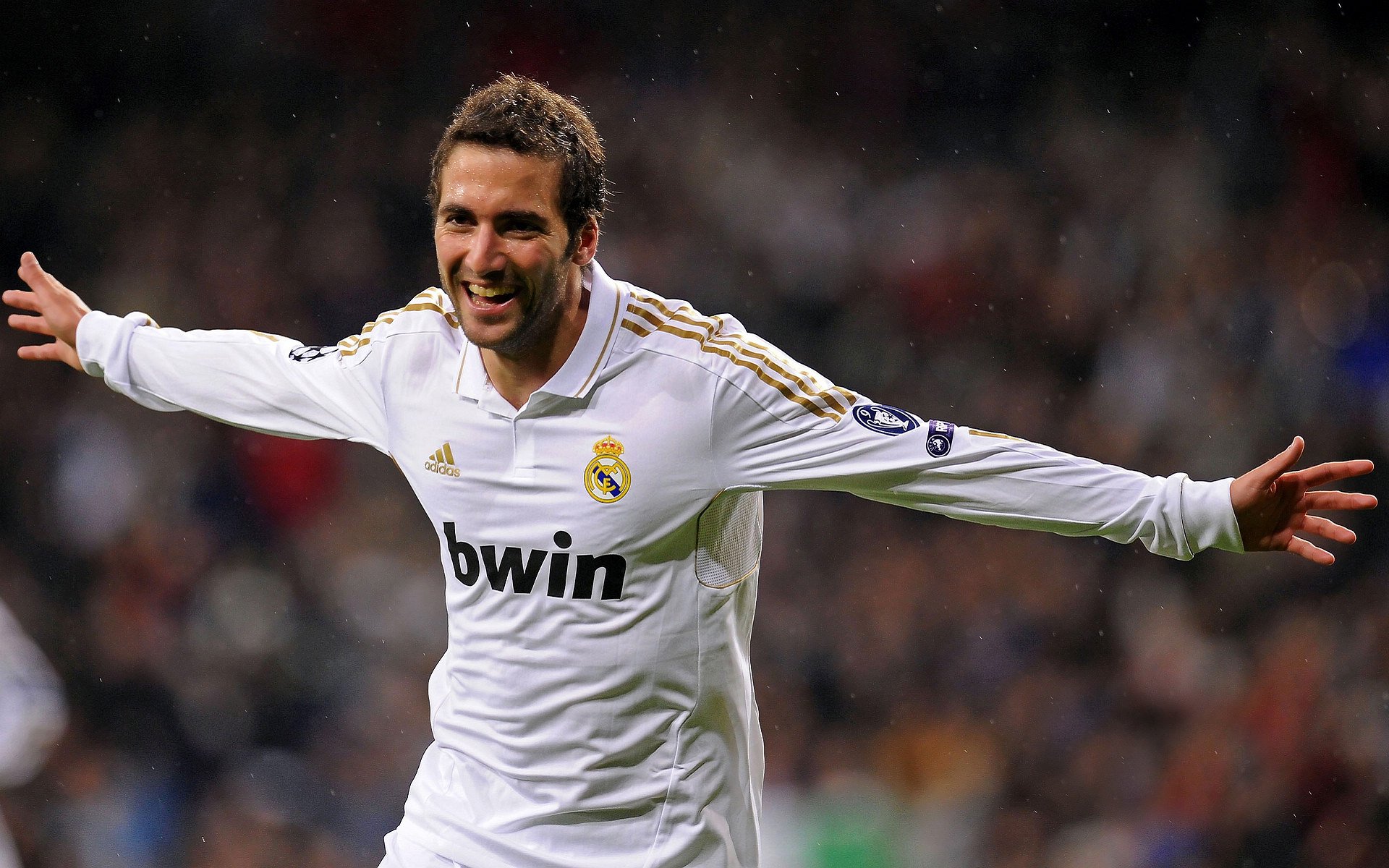 九游体育网站入口-_新兴市场崛起：亚洲区赛事氛围火热_，《新兴市场》杂志